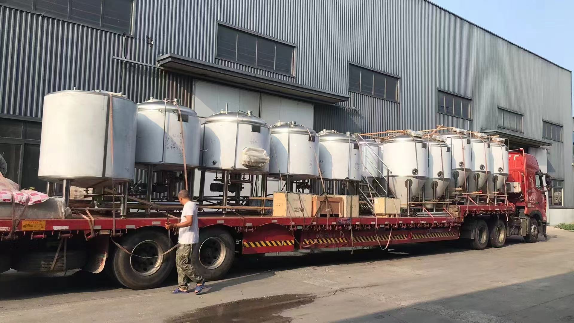 衡阳精酿啤酒设备厂—精酿啤酒设备